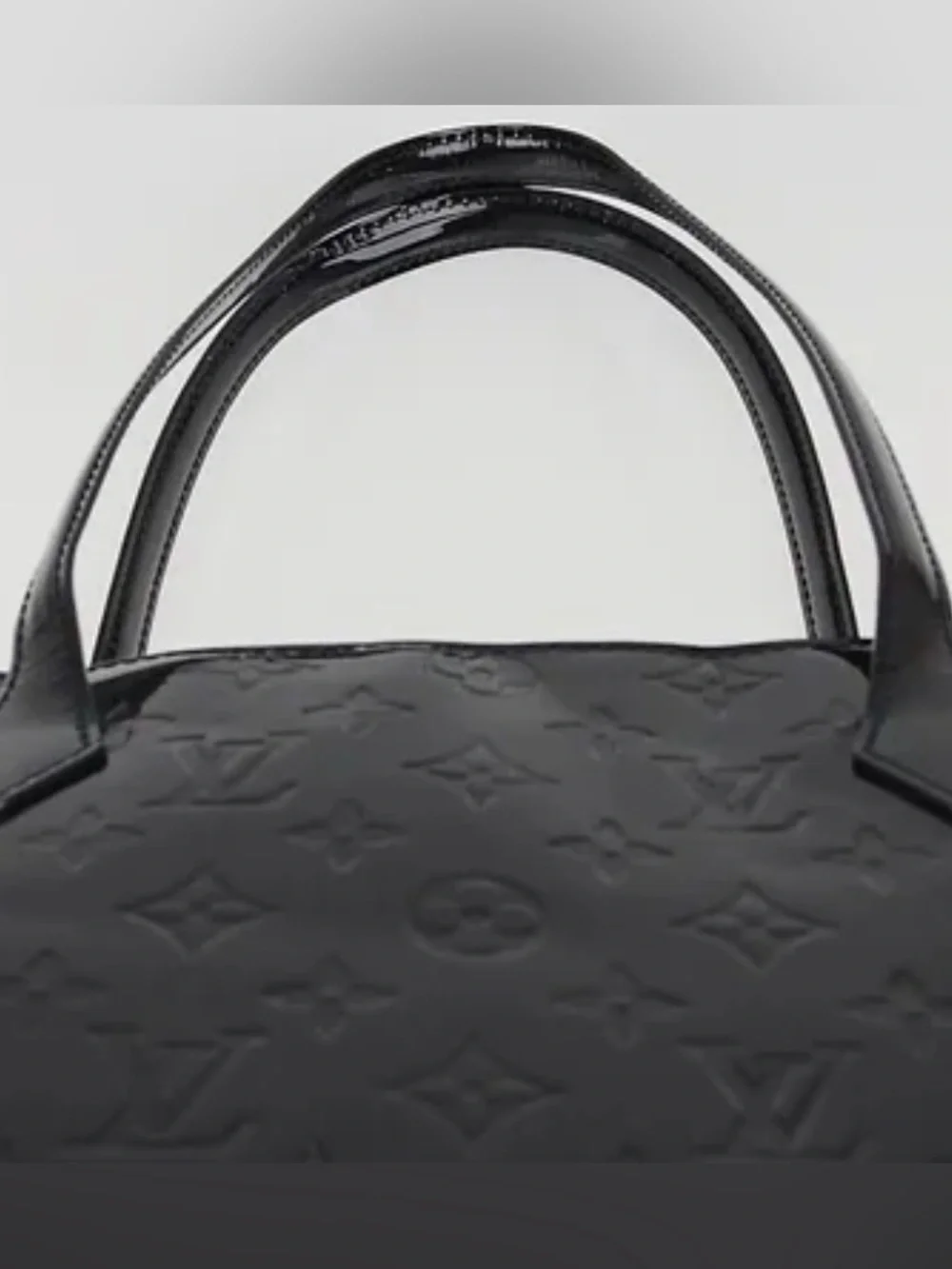 Louis Vuitton overall good